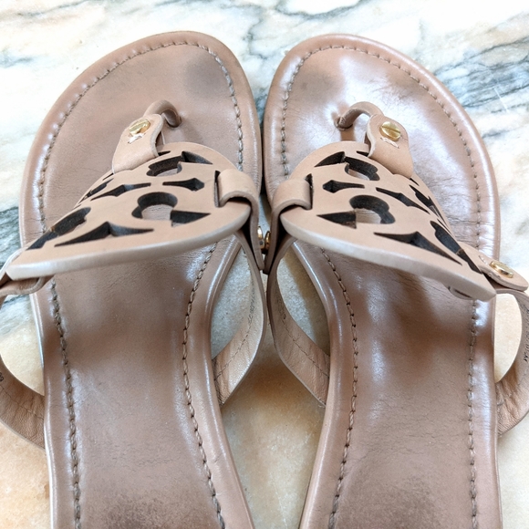 💔SOLD💔 Tory Burch Miller sandal light brown - Picture 8 of 13